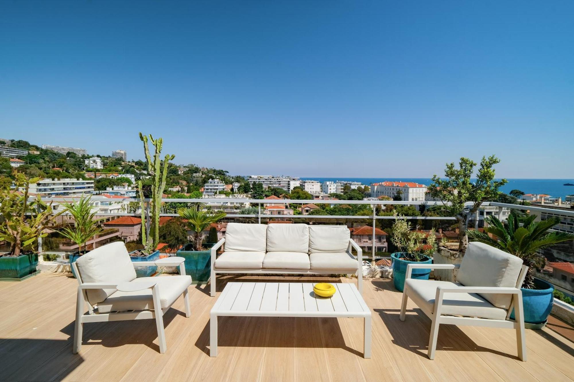 Villa Sur Le Toit - Vue Mer Exceptionnelle Cannes Exterior photo